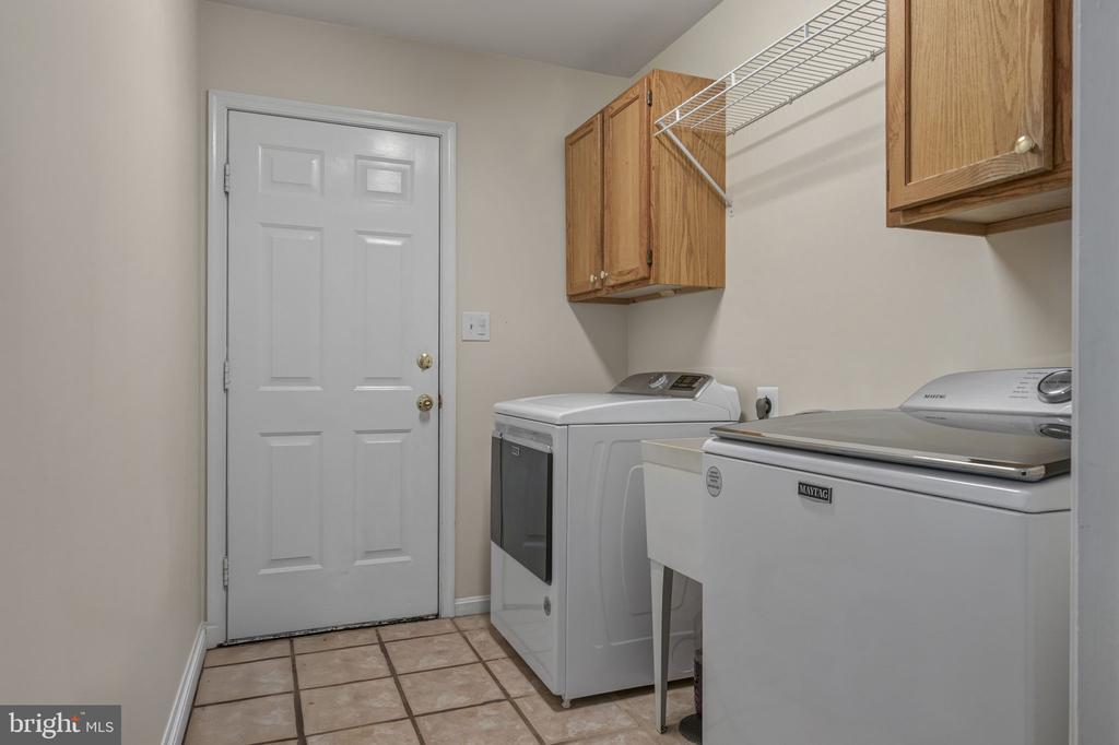 8802 DUNDEE DR, FREDERICKSBURG, Virginia 22408, 3 Bedrooms Bedrooms, ,3 BathroomsBathrooms,Residential,8802 DUNDEE DR,VASP2034152 MLS # VASP2034152