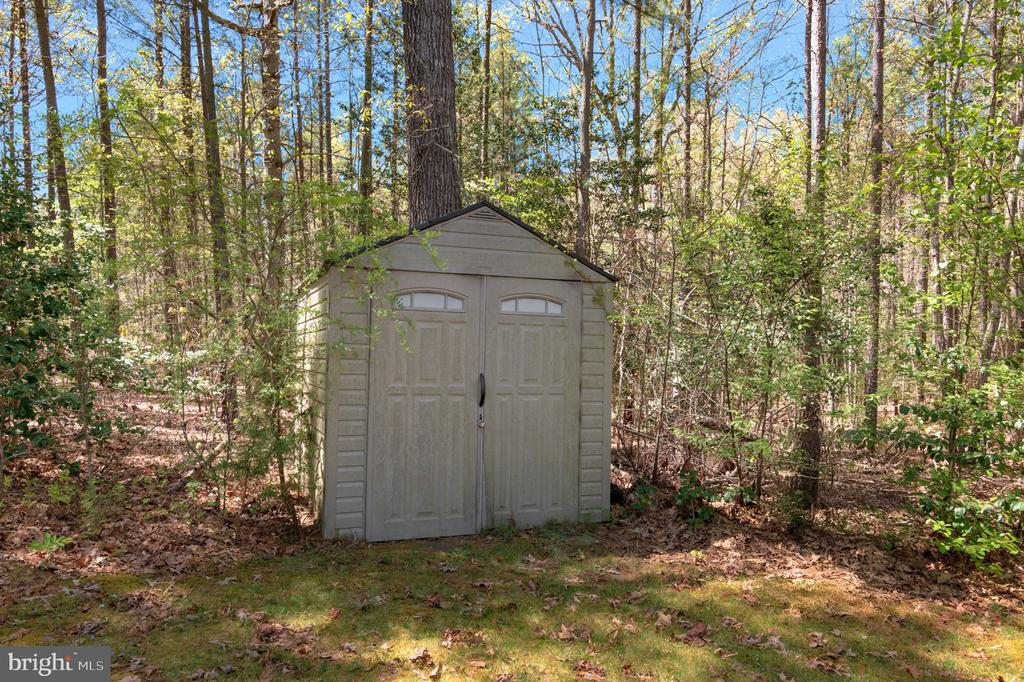 8802 DUNDEE DR, FREDERICKSBURG, Virginia 22408, 3 Bedrooms Bedrooms, ,3 BathroomsBathrooms,Residential,8802 DUNDEE DR,VASP2034152 MLS # VASP2034152