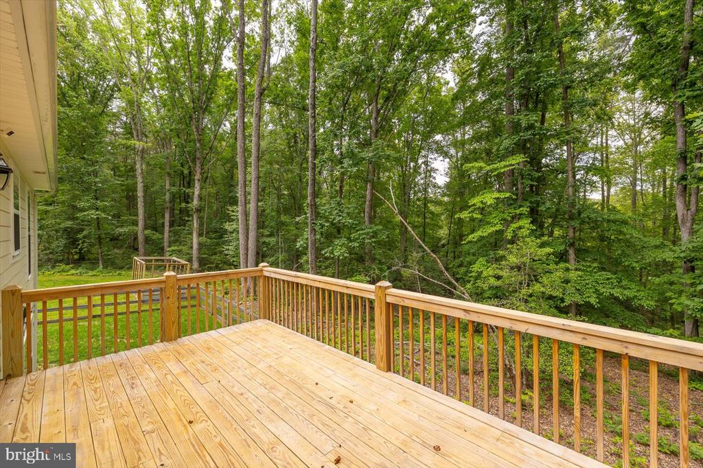 109 POPLAR DR, LOUISA, Virginia 23093, 3 Bedrooms Bedrooms, ,2 BathroomsBathrooms,Residential,109 POPLAR DR,VALA2008026 MLS # VALA2008026