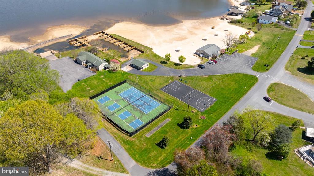 109 POPLAR DR, LOUISA, Virginia 23093, 3 Bedrooms Bedrooms, ,2 BathroomsBathrooms,Residential,109 POPLAR DR,VALA2008026 MLS # VALA2008026
