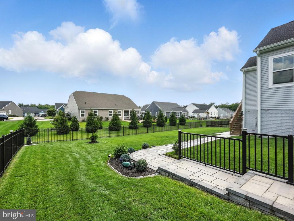 11708 ROBIN WOODS CIR, SPOTSYLVANIA, Virginia 22551, 5 Bedrooms Bedrooms, ,4 BathroomsBathrooms,Residential,11708 ROBIN WOODS CIR,VASP2034098 MLS # VASP2034098