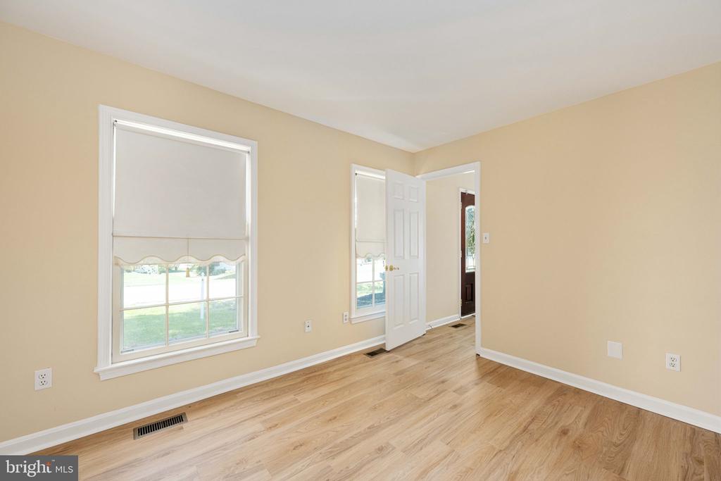 6904 LAKELAND WAY, FREDERICKSBURG, Virginia 22407, 4 Bedrooms Bedrooms, ,3 BathroomsBathrooms,Residential,6904 LAKELAND WAY,VASP2034134 MLS # VASP2034134