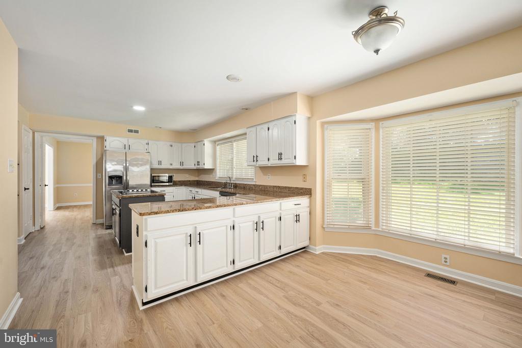 6904 LAKELAND WAY, FREDERICKSBURG, Virginia 22407, 4 Bedrooms Bedrooms, ,3 BathroomsBathrooms,Residential,6904 LAKELAND WAY,VASP2034134 MLS # VASP2034134