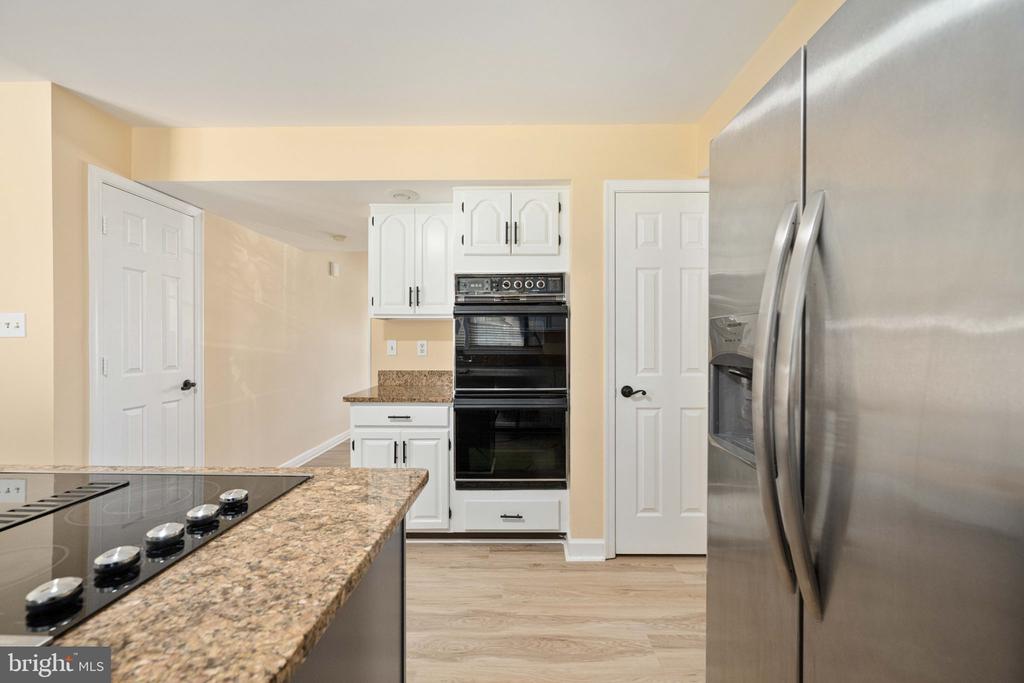 6904 LAKELAND WAY, FREDERICKSBURG, Virginia 22407, 4 Bedrooms Bedrooms, ,3 BathroomsBathrooms,Residential,6904 LAKELAND WAY,VASP2034134 MLS # VASP2034134