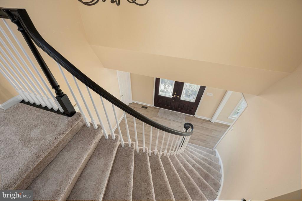 6904 LAKELAND WAY, FREDERICKSBURG, Virginia 22407, 4 Bedrooms Bedrooms, ,3 BathroomsBathrooms,Residential,6904 LAKELAND WAY,VASP2034134 MLS # VASP2034134