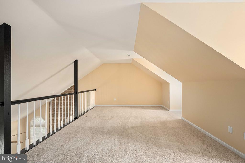 6904 LAKELAND WAY, FREDERICKSBURG, Virginia 22407, 4 Bedrooms Bedrooms, ,3 BathroomsBathrooms,Residential,6904 LAKELAND WAY,VASP2034134 MLS # VASP2034134