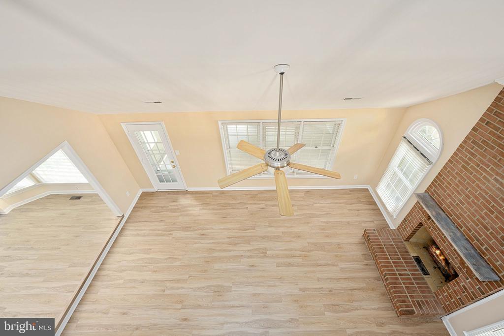 6904 LAKELAND WAY, FREDERICKSBURG, Virginia 22407, 4 Bedrooms Bedrooms, ,3 BathroomsBathrooms,Residential,6904 LAKELAND WAY,VASP2034134 MLS # VASP2034134