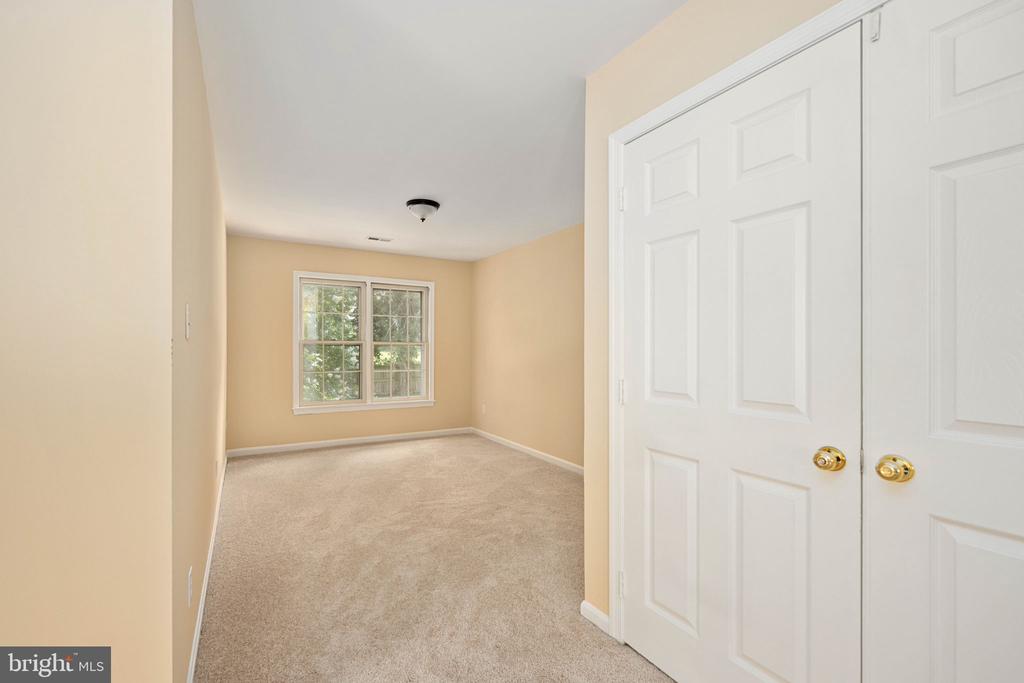 6904 LAKELAND WAY, FREDERICKSBURG, Virginia 22407, 4 Bedrooms Bedrooms, ,3 BathroomsBathrooms,Residential,6904 LAKELAND WAY,VASP2034134 MLS # VASP2034134