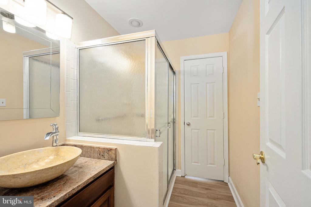6904 LAKELAND WAY, FREDERICKSBURG, Virginia 22407, 4 Bedrooms Bedrooms, ,3 BathroomsBathrooms,Residential,6904 LAKELAND WAY,VASP2034134 MLS # VASP2034134