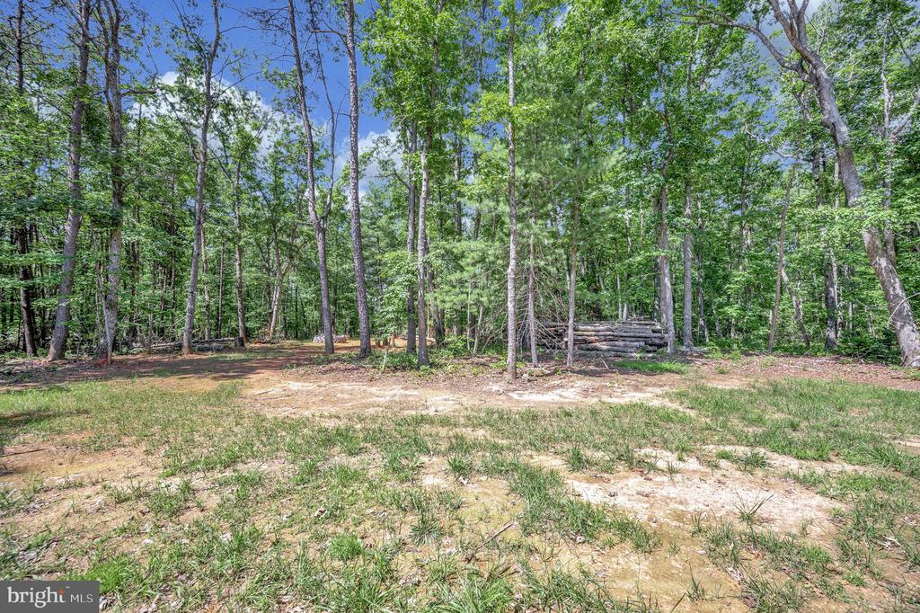 23066 INDEPENDENCE RD, UNIONVILLE, Virginia 22567, 4 Bedrooms Bedrooms, ,2 BathroomsBathrooms,Residential,23066 INDEPENDENCE RD,VAOR2009998 MLS # VAOR2009998