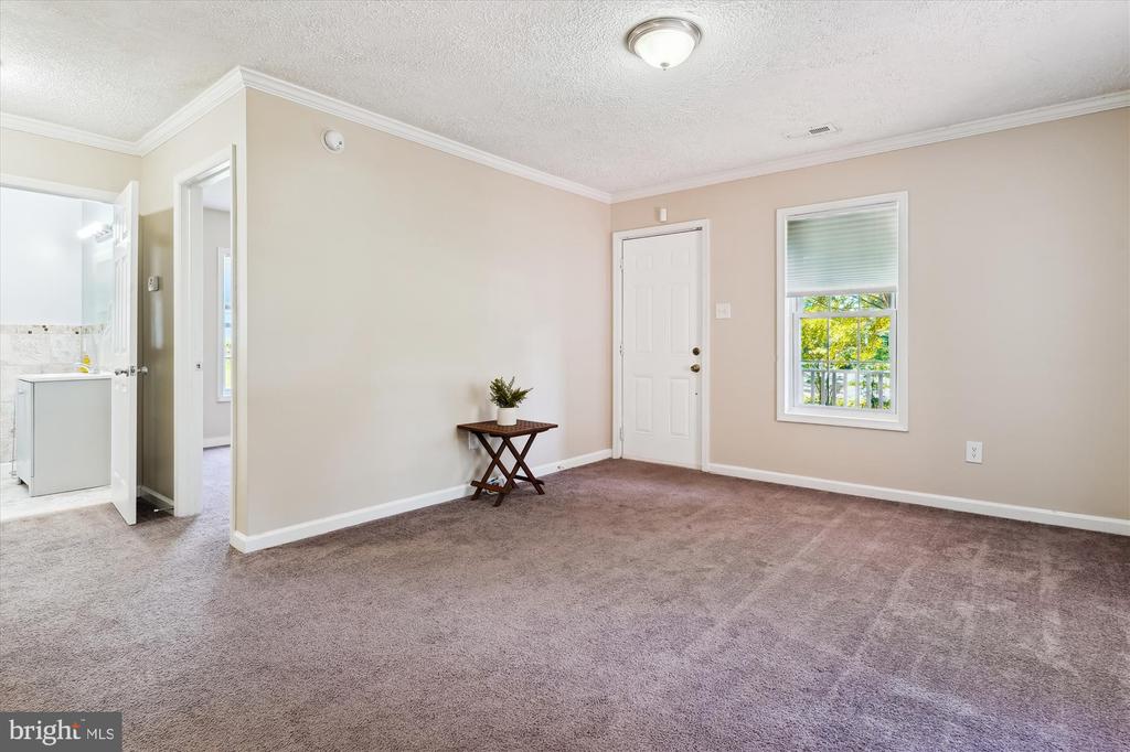3200 LAFAYETTE BLVD, FREDERICKSBURG, Virginia 22408, 3 Bedrooms Bedrooms, ,2 BathroomsBathrooms,Residential,3200 LAFAYETTE BLVD,VASP2034130 MLS # VASP2034130