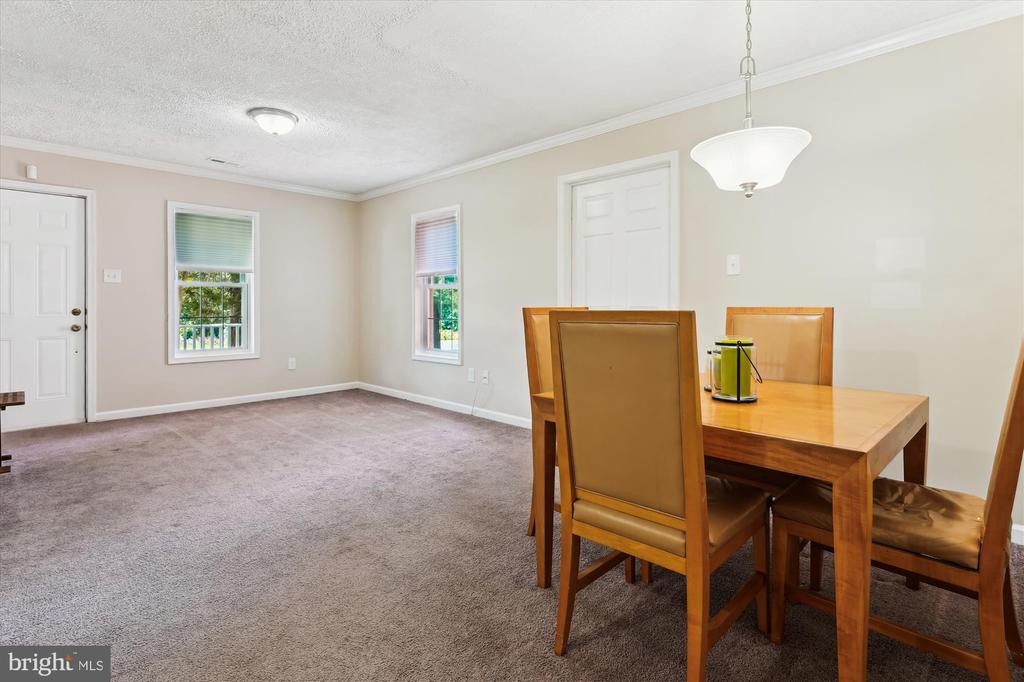 3200 LAFAYETTE BLVD, FREDERICKSBURG, Virginia 22408, 3 Bedrooms Bedrooms, ,2 BathroomsBathrooms,Residential,3200 LAFAYETTE BLVD,VASP2034130 MLS # VASP2034130