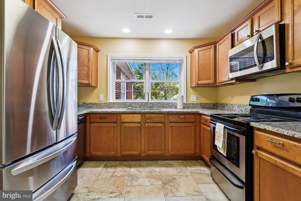 3200 LAFAYETTE BLVD, FREDERICKSBURG, Virginia 22408, 3 Bedrooms Bedrooms, ,2 BathroomsBathrooms,Residential,3200 LAFAYETTE BLVD,VASP2034130 MLS # VASP2034130