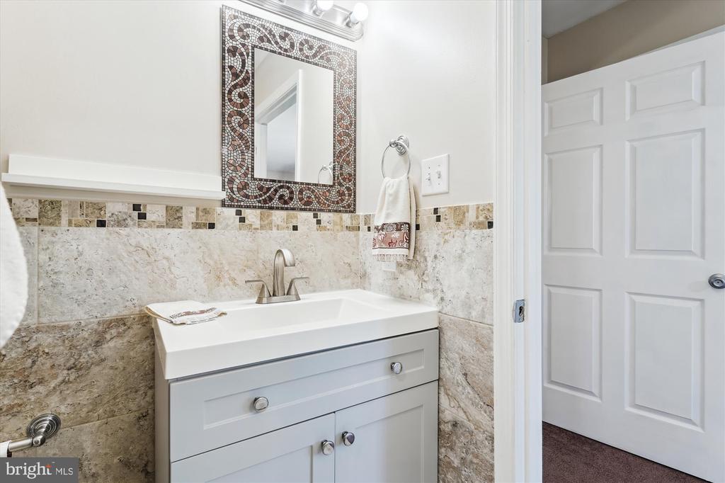 3200 LAFAYETTE BLVD, FREDERICKSBURG, Virginia 22408, 3 Bedrooms Bedrooms, ,2 BathroomsBathrooms,Residential,3200 LAFAYETTE BLVD,VASP2034130 MLS # VASP2034130