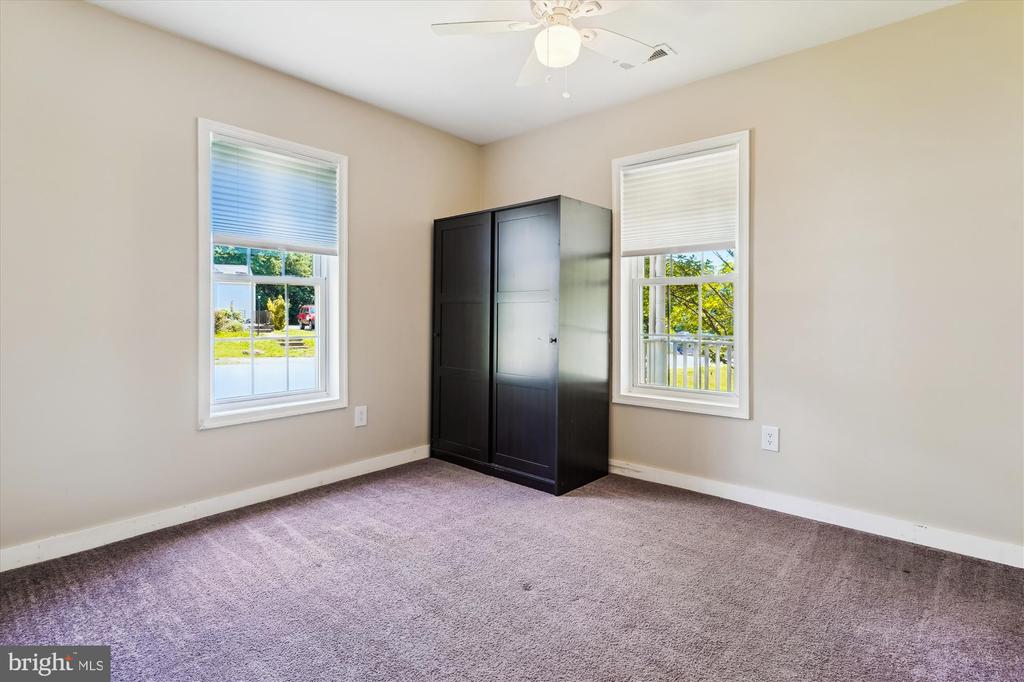 3200 LAFAYETTE BLVD, FREDERICKSBURG, Virginia 22408, 3 Bedrooms Bedrooms, ,2 BathroomsBathrooms,Residential,3200 LAFAYETTE BLVD,VASP2034130 MLS # VASP2034130
