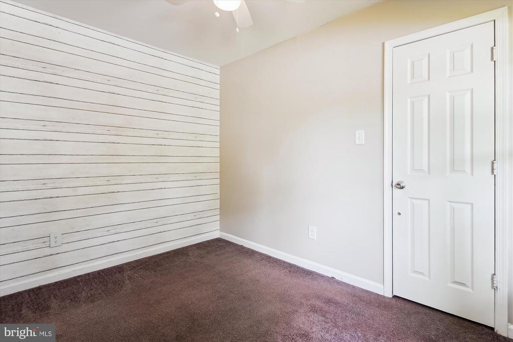 3200 LAFAYETTE BLVD, FREDERICKSBURG, Virginia 22408, 3 Bedrooms Bedrooms, ,2 BathroomsBathrooms,Residential,3200 LAFAYETTE BLVD,VASP2034130 MLS # VASP2034130