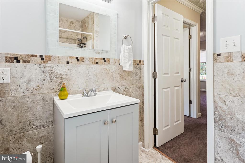 3200 LAFAYETTE BLVD, FREDERICKSBURG, Virginia 22408, 3 Bedrooms Bedrooms, ,2 BathroomsBathrooms,Residential,3200 LAFAYETTE BLVD,VASP2034130 MLS # VASP2034130