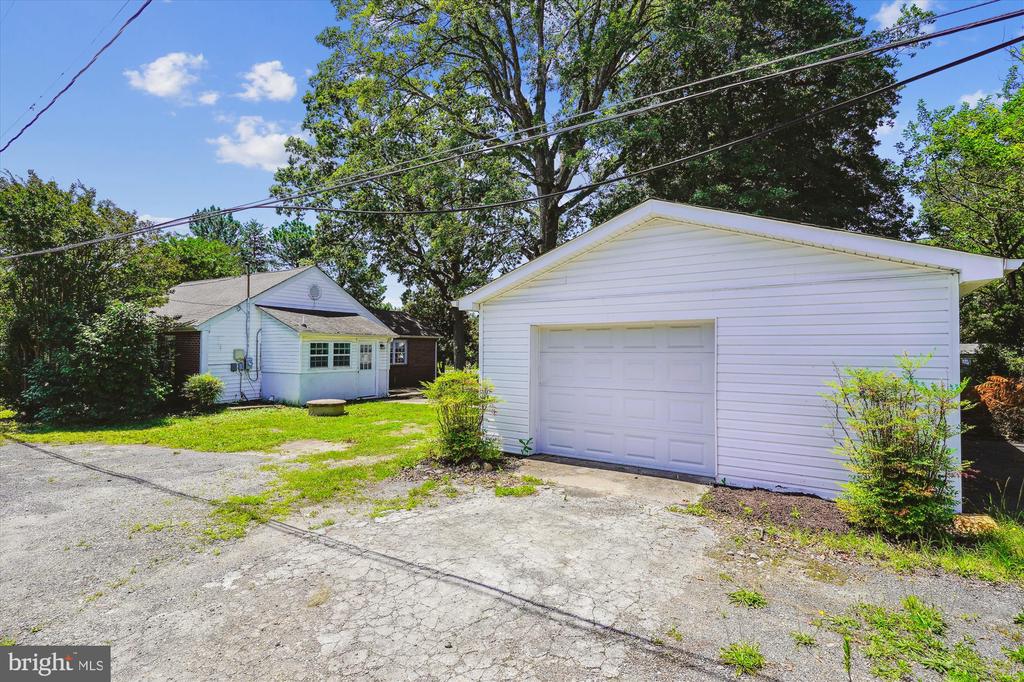 3200 LAFAYETTE BLVD, FREDERICKSBURG, Virginia 22408, 3 Bedrooms Bedrooms, ,2 BathroomsBathrooms,Residential,3200 LAFAYETTE BLVD,VASP2034130 MLS # VASP2034130