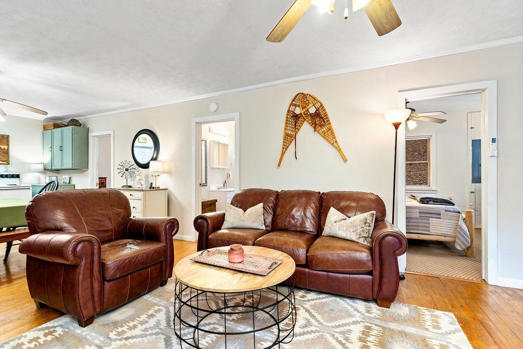 4204 INDIAN DRAFT RD, MILLBORO, Virginia 24460, 2 Bedrooms Bedrooms, ,1 BathroomBathrooms,Residential,4204 INDIAN DRAFT RD,661642 MLS # 661642