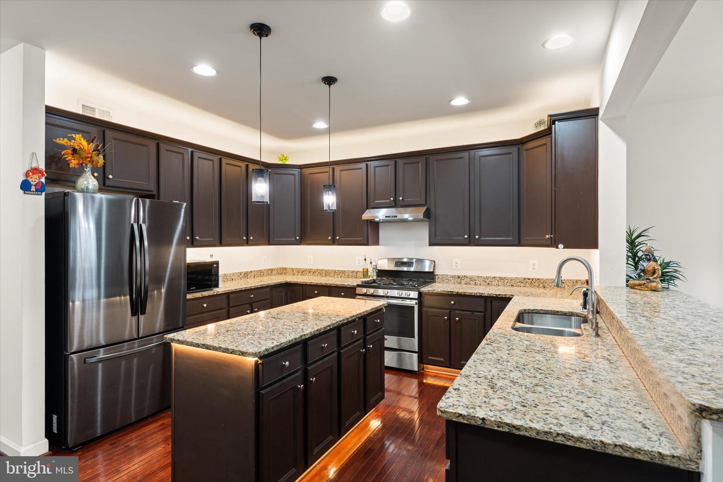 1652 LISMORE TER NE, LEESBURG, Virginia 20176, 4 Bedrooms Bedrooms, ,3 BathroomsBathrooms,Residential,For sale,1652 LISMORE TER NE,VALO2093164 MLS # VALO2093164