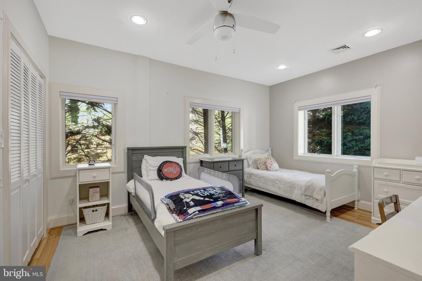 2850 ROSEMARY LN, FALLS CHURCH, Virginia 22042, 6 Bedrooms Bedrooms, ,4 BathroomsBathrooms,Residential,For sale,2850 ROSEMARY LN,VAFX2234690 MLS # VAFX2234690
