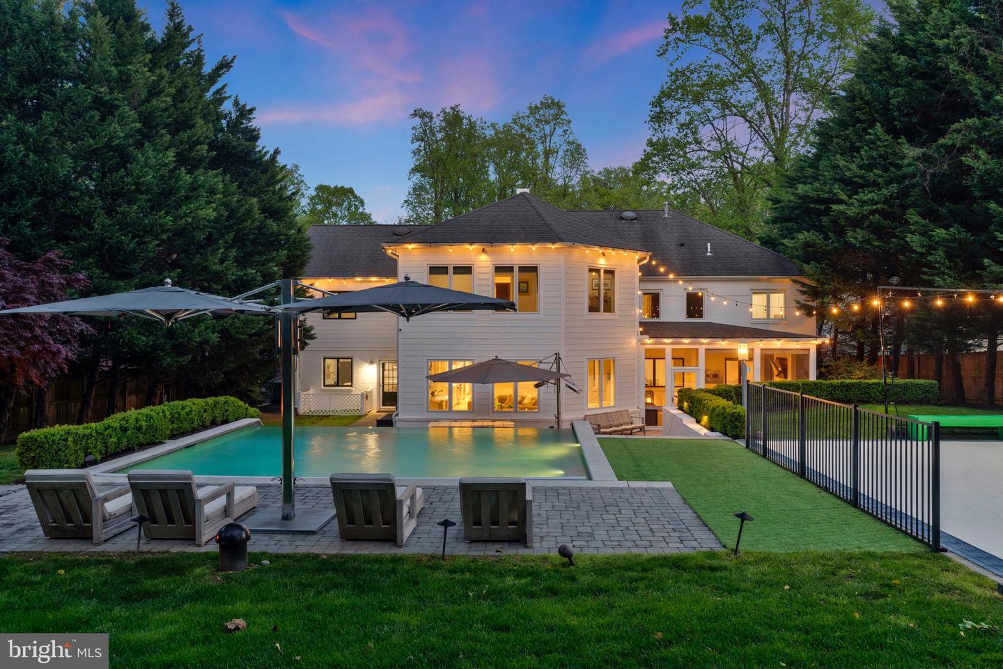 2850 ROSEMARY LN, FALLS CHURCH, Virginia 22042, 6 Bedrooms Bedrooms, ,4 BathroomsBathrooms,Residential,For sale,2850 ROSEMARY LN,VAFX2234690 MLS # VAFX2234690