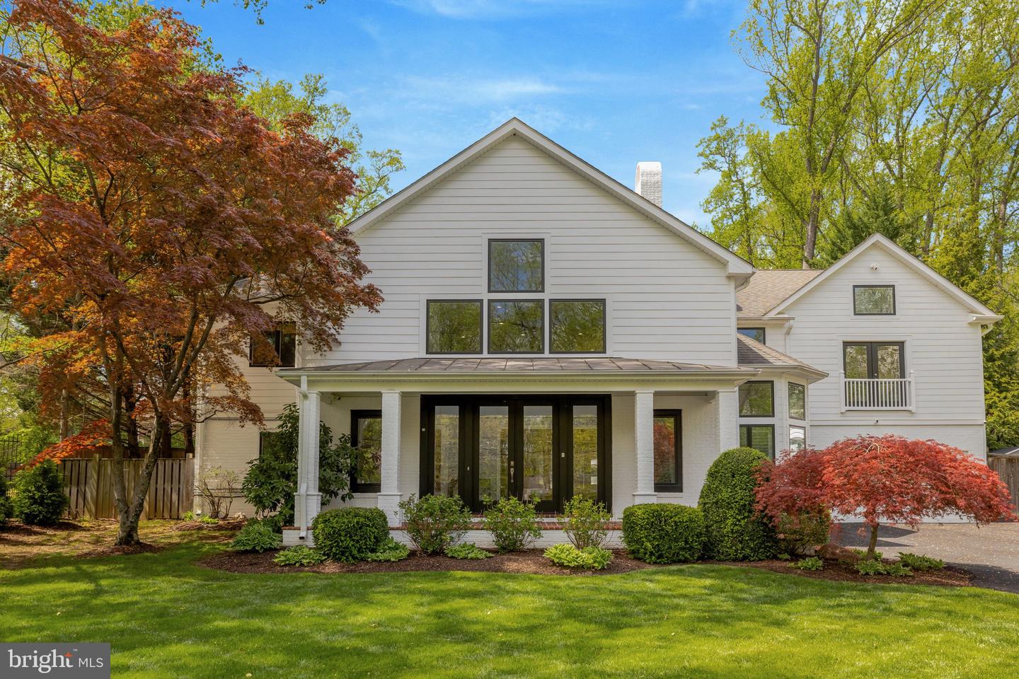 2850 ROSEMARY LN, FALLS CHURCH, Virginia 22042, 6 Bedrooms Bedrooms, ,4 BathroomsBathrooms,Residential,For sale,2850 ROSEMARY LN,VAFX2234690 MLS # VAFX2234690
