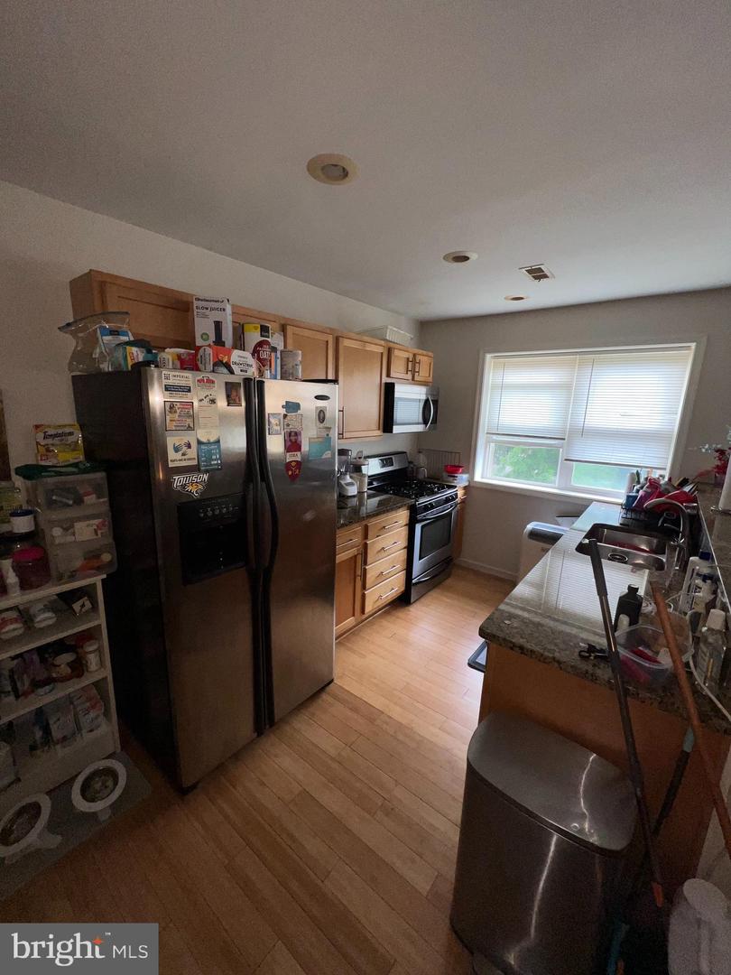 5037 CALL PL SE #201, WASHINGTON, District Of Columbia 20019, 2 Bedrooms Bedrooms, ,1 BathroomBathrooms,Residential,For sale,5037 CALL PL SE #201,DCDC2196300 MLS # DCDC2196300