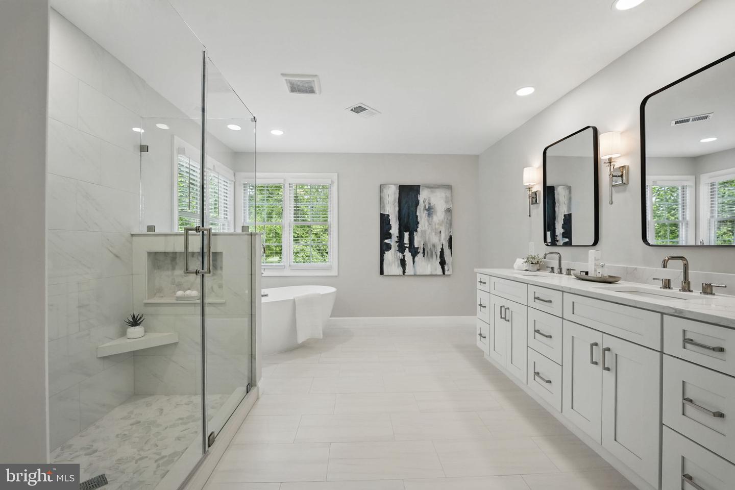 2686 HILLSMAN ST, FALLS CHURCH, Virginia 22043, 4 Bedrooms Bedrooms, ,4 BathroomsBathrooms,Residential,For sale,2686 HILLSMAN ST,VAFX2235668 MLS # VAFX2235668
