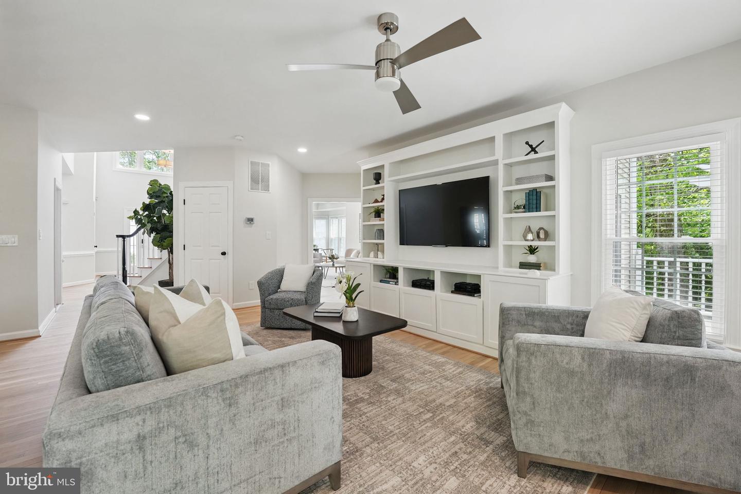 2686 HILLSMAN ST, FALLS CHURCH, Virginia 22043, 4 Bedrooms Bedrooms, ,4 BathroomsBathrooms,Residential,For sale,2686 HILLSMAN ST,VAFX2235668 MLS # VAFX2235668