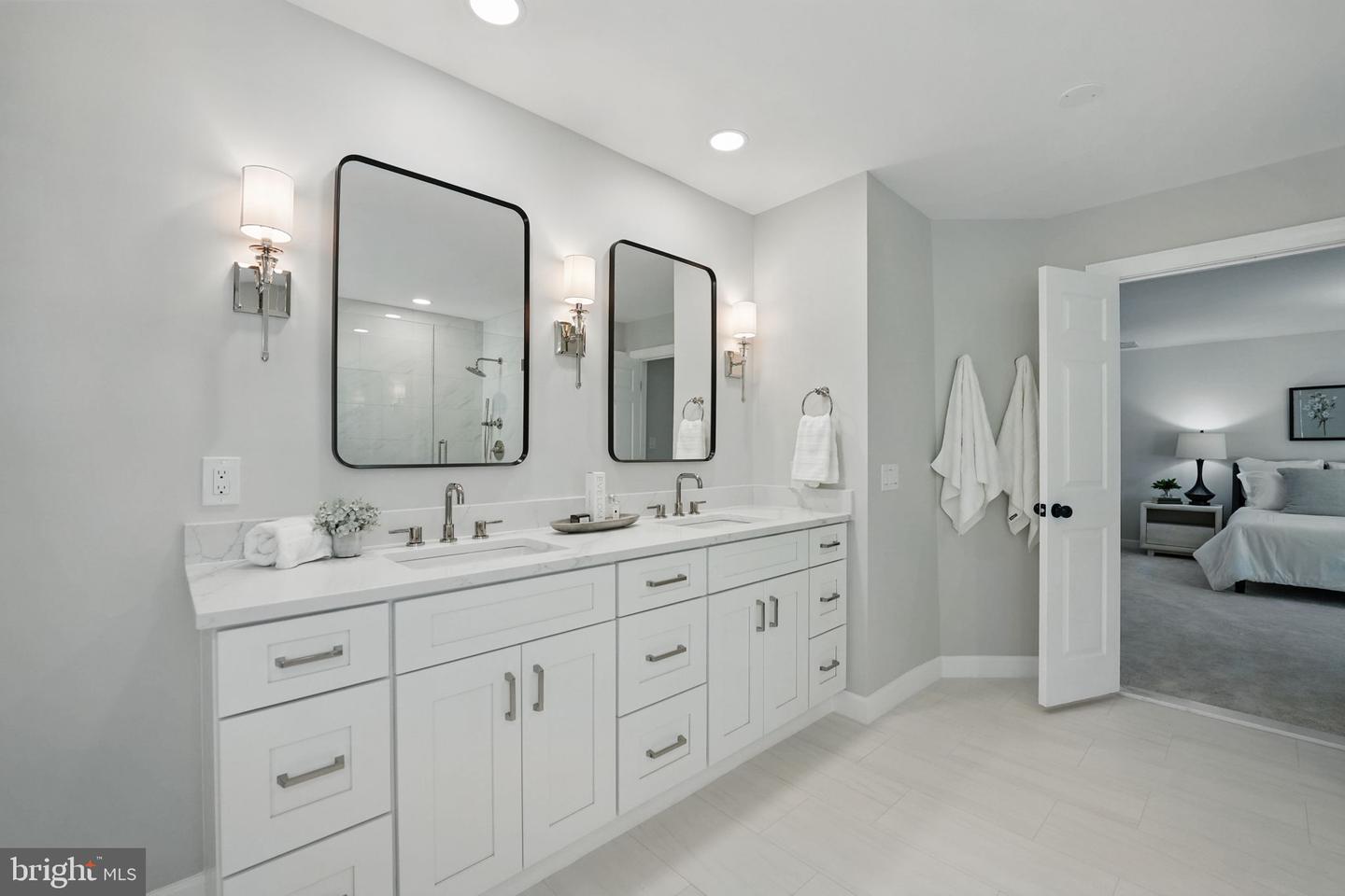 2686 HILLSMAN ST, FALLS CHURCH, Virginia 22043, 4 Bedrooms Bedrooms, ,4 BathroomsBathrooms,Residential,For sale,2686 HILLSMAN ST,VAFX2235668 MLS # VAFX2235668