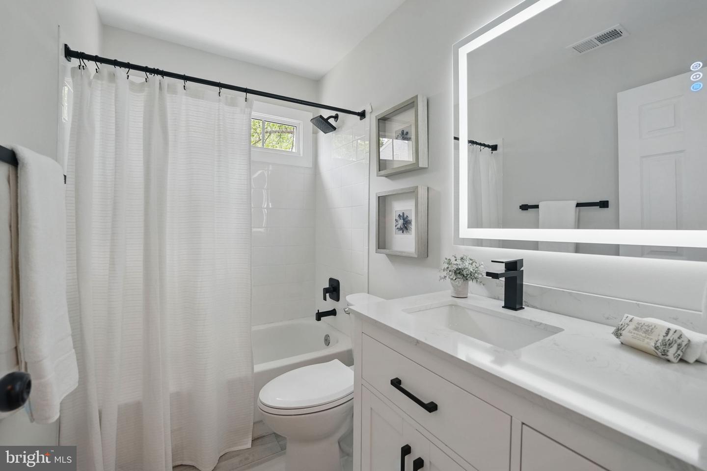 2686 HILLSMAN ST, FALLS CHURCH, Virginia 22043, 4 Bedrooms Bedrooms, ,4 BathroomsBathrooms,Residential,For sale,2686 HILLSMAN ST,VAFX2235668 MLS # VAFX2235668