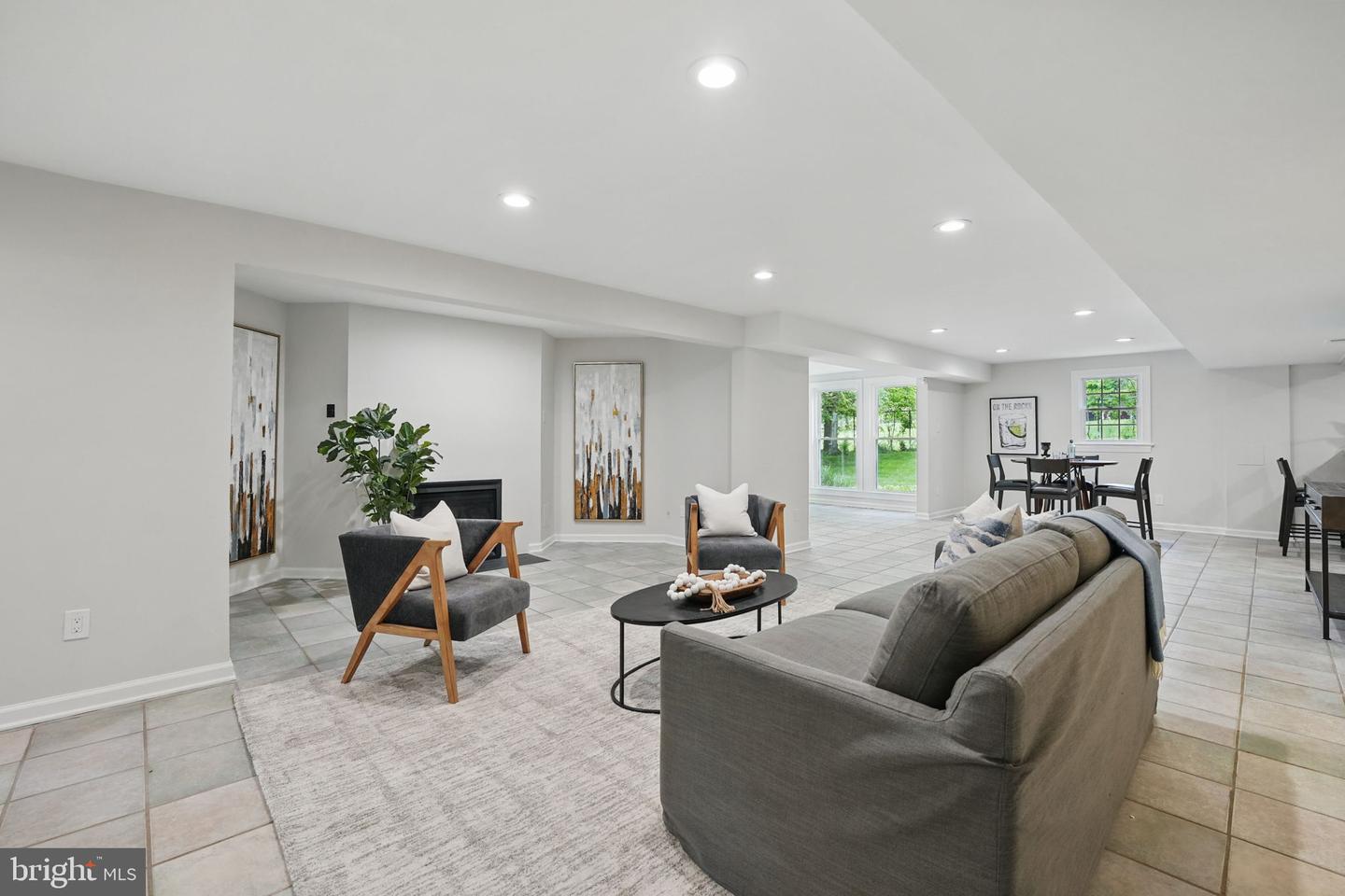 2686 HILLSMAN ST, FALLS CHURCH, Virginia 22043, 4 Bedrooms Bedrooms, ,4 BathroomsBathrooms,Residential,For sale,2686 HILLSMAN ST,VAFX2235668 MLS # VAFX2235668