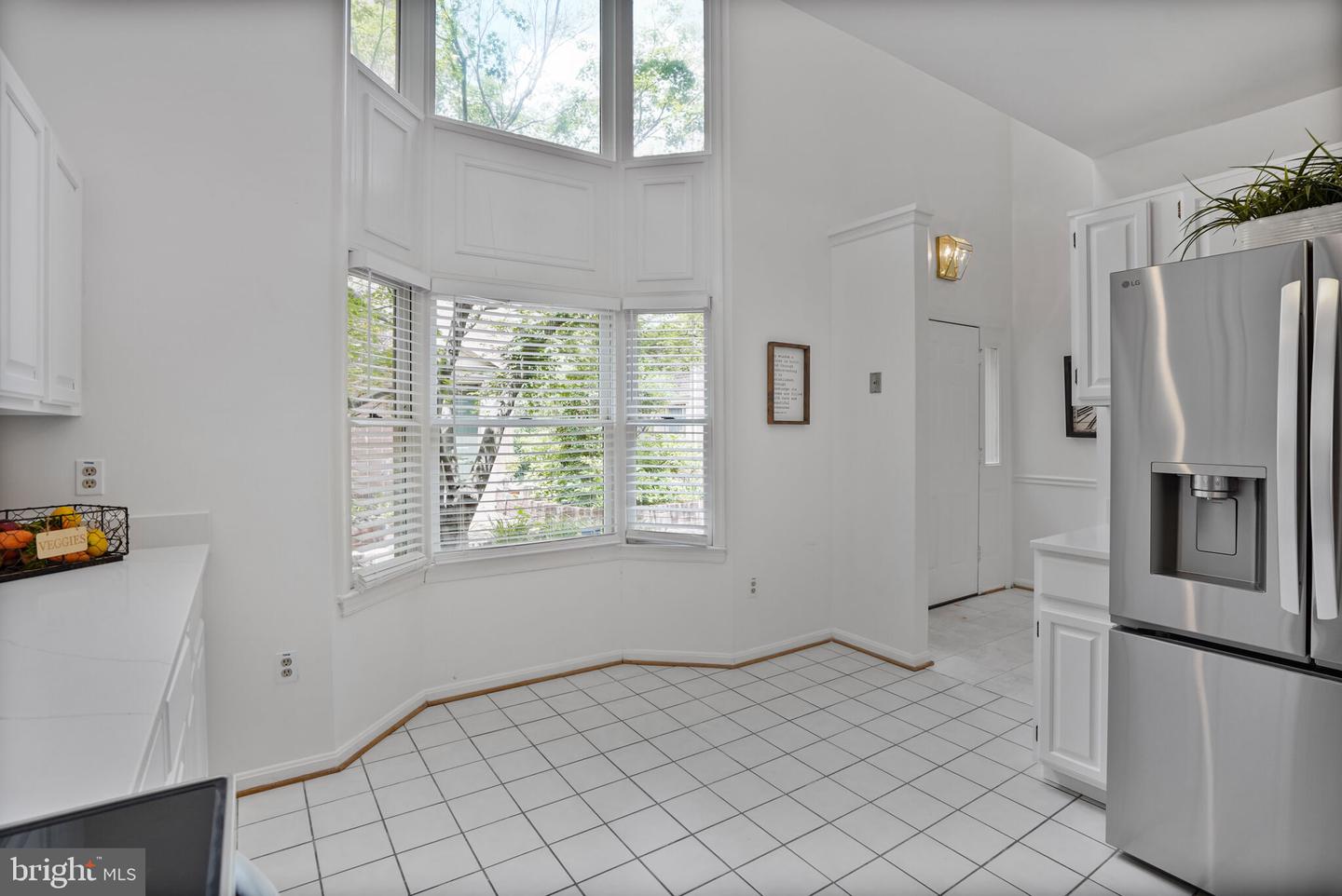 4223 N CARLIN SPRINGS RD, ARLINGTON, Virginia 22203, 2 Bedrooms Bedrooms, ,2 BathroomsBathrooms,Residential,For sale,4223 N CARLIN SPRINGS RD,VAAR2056466 MLS # VAAR2056466