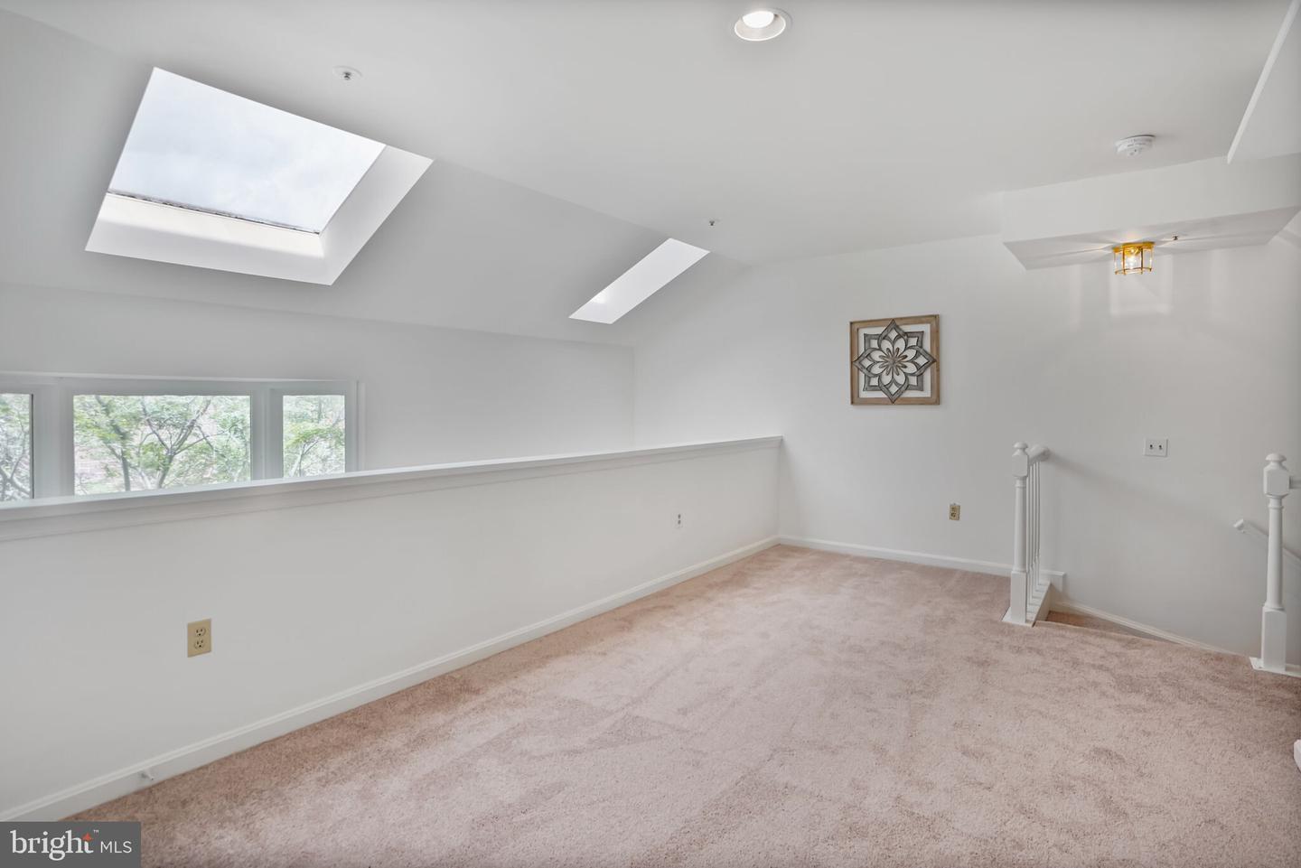 4223 N CARLIN SPRINGS RD, ARLINGTON, Virginia 22203, 2 Bedrooms Bedrooms, ,2 BathroomsBathrooms,Residential,For sale,4223 N CARLIN SPRINGS RD,VAAR2056466 MLS # VAAR2056466