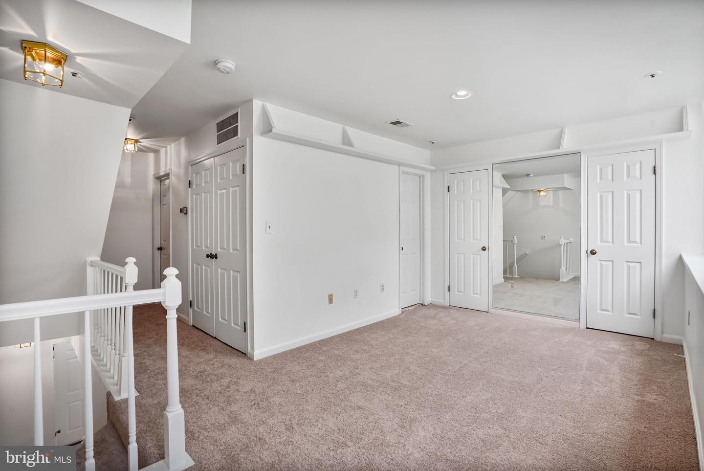 4223 N CARLIN SPRINGS RD, ARLINGTON, Virginia 22203, 2 Bedrooms Bedrooms, ,2 BathroomsBathrooms,Residential,For sale,4223 N CARLIN SPRINGS RD,VAAR2056466 MLS # VAAR2056466