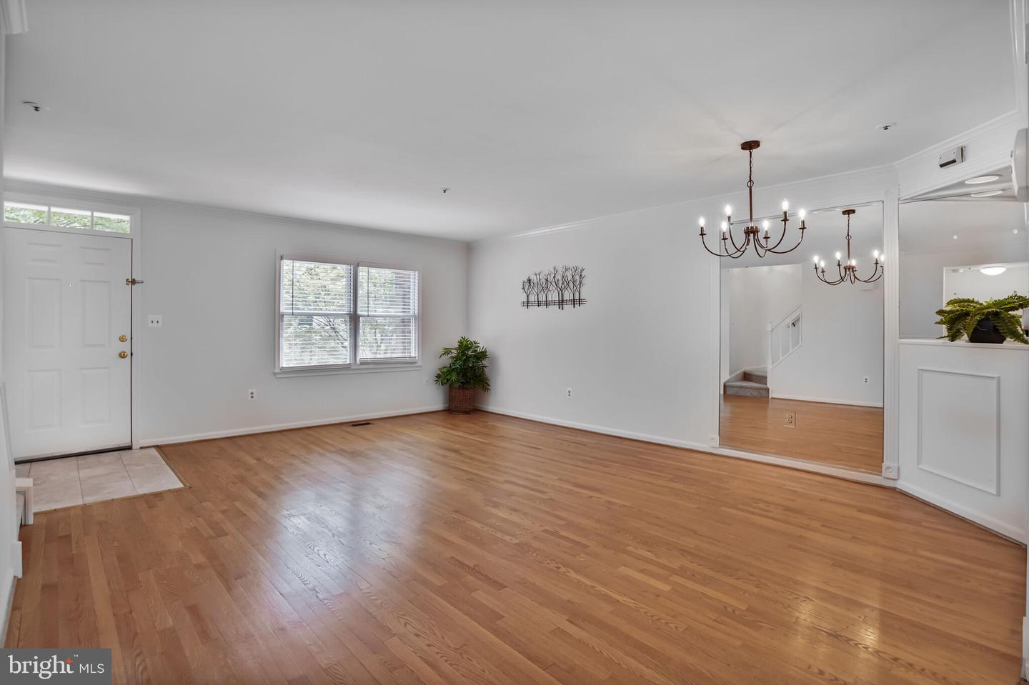 4223 N CARLIN SPRINGS RD, ARLINGTON, Virginia 22203, 2 Bedrooms Bedrooms, ,2 BathroomsBathrooms,Residential,For sale,4223 N CARLIN SPRINGS RD,VAAR2056466 MLS # VAAR2056466