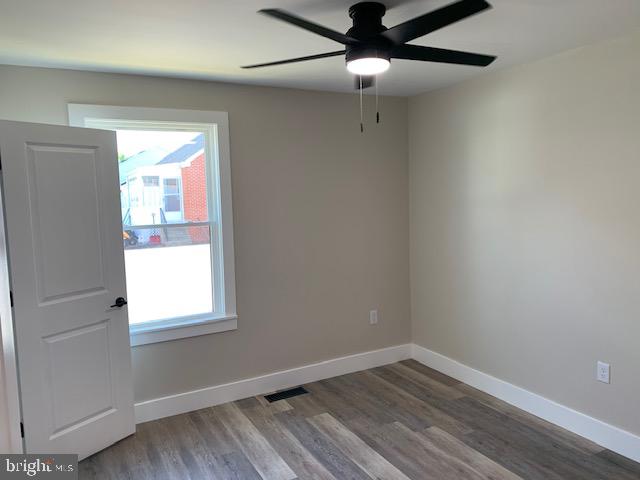 274 ROYAL AVE, STRASBURG, Virginia 22657, 3 Bedrooms Bedrooms, ,2 BathroomsBathrooms,Residential,For sale,274 ROYAL AVE,VASH2011334 MLS # VASH2011334