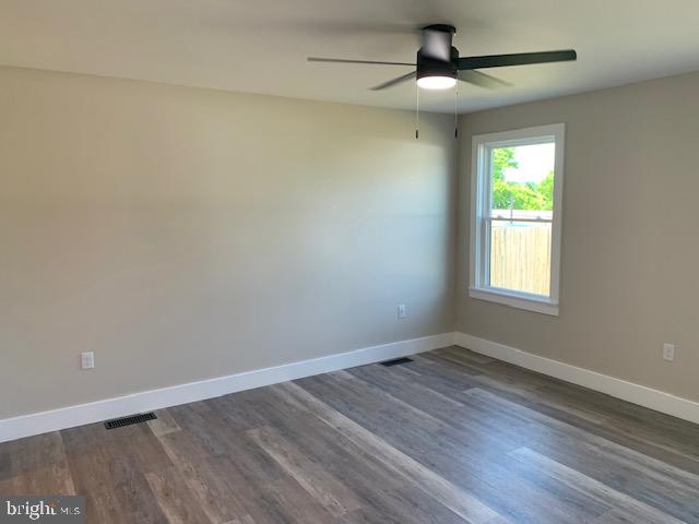 274 ROYAL AVE, STRASBURG, Virginia 22657, 3 Bedrooms Bedrooms, ,2 BathroomsBathrooms,Residential,For sale,274 ROYAL AVE,VASH2011334 MLS # VASH2011334