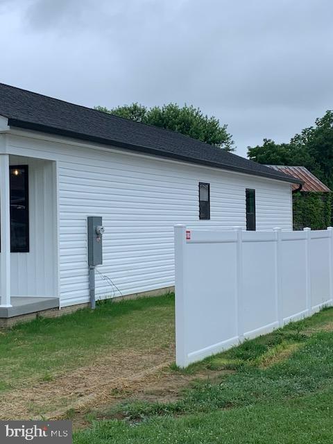 274 ROYAL AVE, STRASBURG, Virginia 22657, 3 Bedrooms Bedrooms, ,2 BathroomsBathrooms,Residential,For sale,274 ROYAL AVE,VASH2011334 MLS # VASH2011334