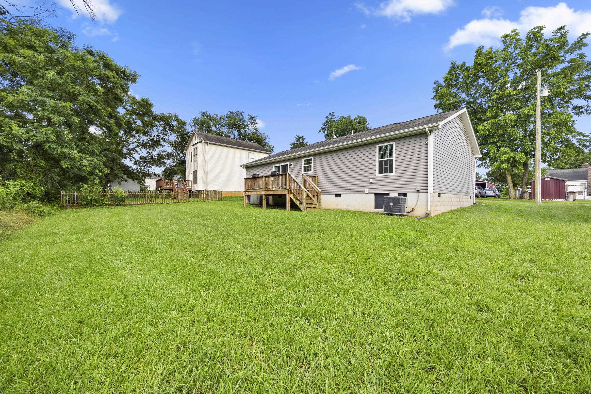627 COVERSTONE LN, SHENANDOAH, Virginia 22849, 3 Bedrooms Bedrooms, ,2 BathroomsBathrooms,Residential,627 COVERSTONE LN,666017 MLS # 666017