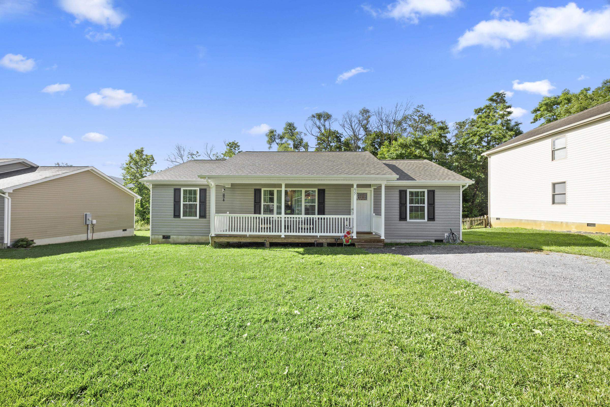 627 COVERSTONE LN, SHENANDOAH, Virginia 22849, 3 Bedrooms Bedrooms, ,2 BathroomsBathrooms,Residential,627 COVERSTONE LN,666017 MLS # 666017