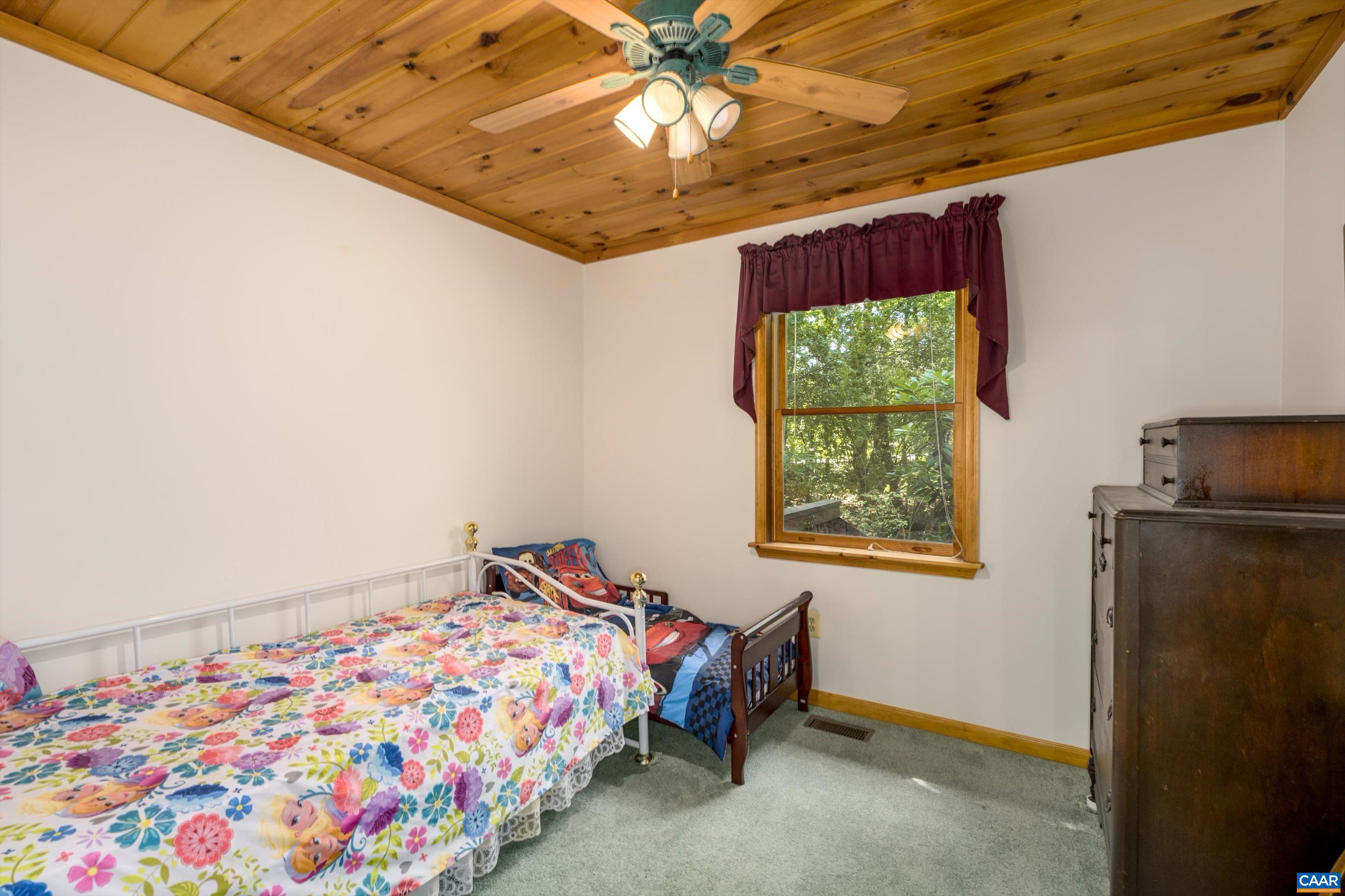 38 EDGEWATER DR, PALMYRA, Virginia 22963, 4 Bedrooms Bedrooms, ,3 BathroomsBathrooms,Residential,38 EDGEWATER DR,666018 MLS # 666018
