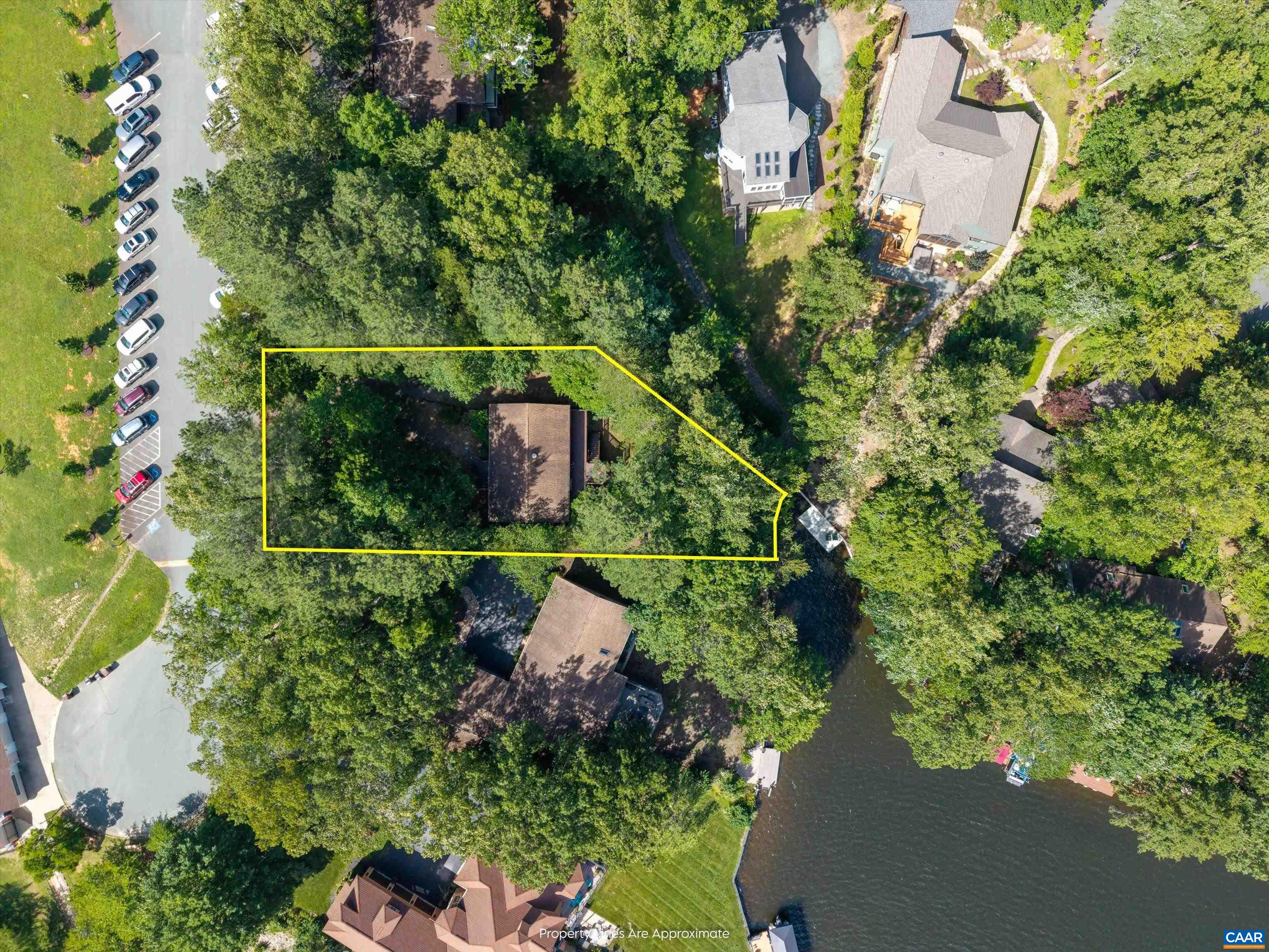 38 EDGEWATER DR, PALMYRA, Virginia 22963, 4 Bedrooms Bedrooms, ,3 BathroomsBathrooms,Residential,38 EDGEWATER DR,666018 MLS # 666018