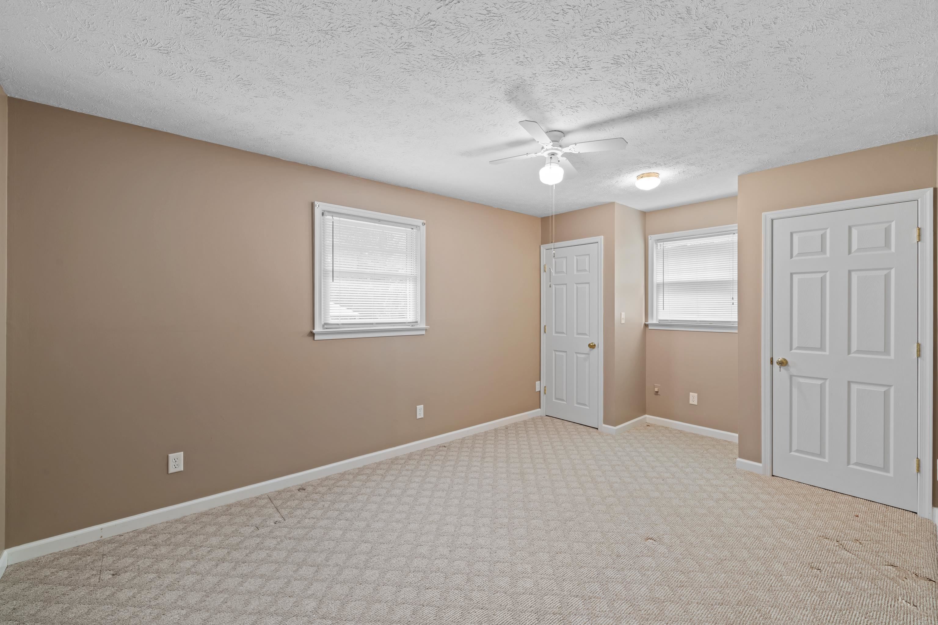 192 SANDY RIDGE RD, WAYNESBORO, Virginia 22801, 4 Bedrooms Bedrooms, ,3 BathroomsBathrooms,Residential,192 SANDY RIDGE RD,666026 MLS # 666026