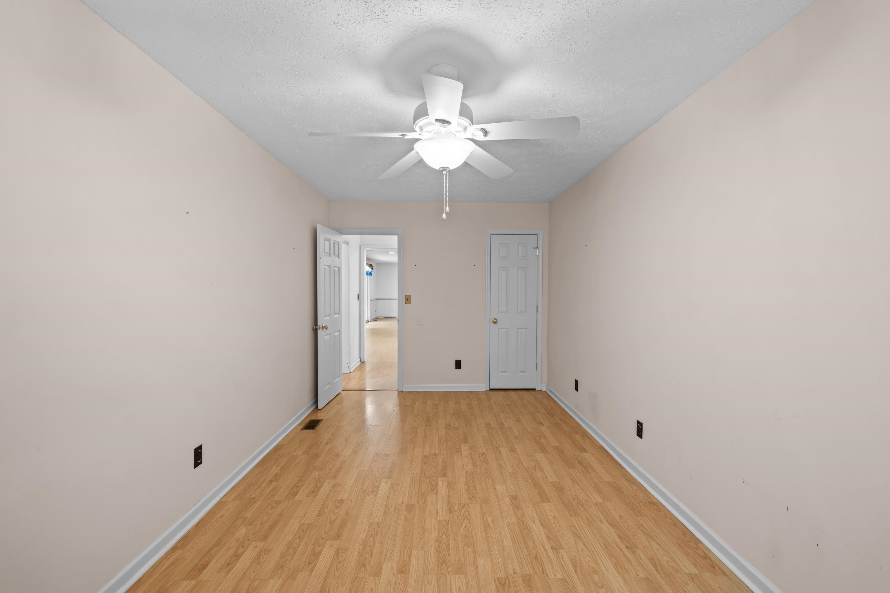 192 SANDY RIDGE RD, WAYNESBORO, Virginia 22801, 4 Bedrooms Bedrooms, ,3 BathroomsBathrooms,Residential,192 SANDY RIDGE RD,666026 MLS # 666026