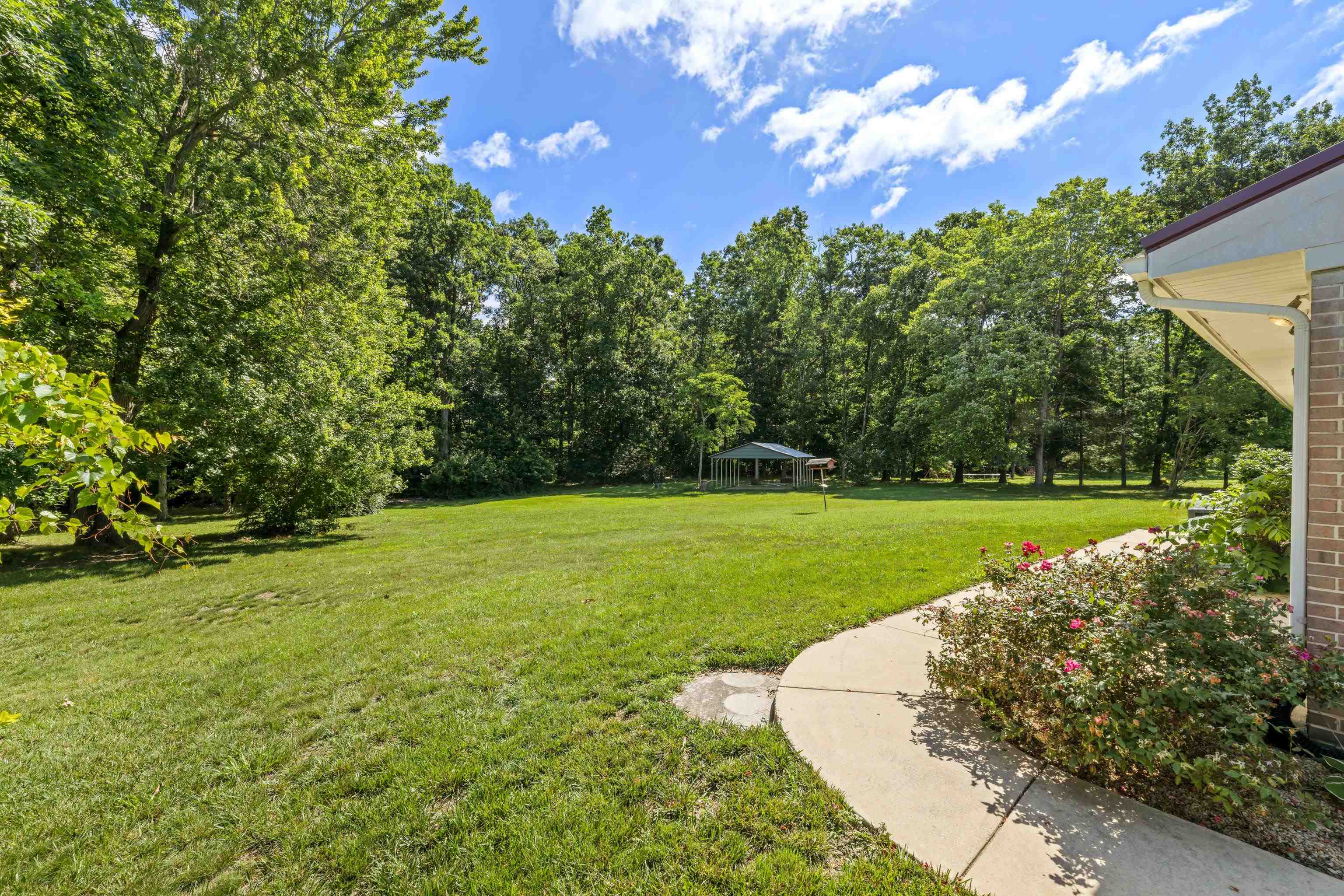 192 SANDY RIDGE RD, WAYNESBORO, Virginia 22801, 4 Bedrooms Bedrooms, ,3 BathroomsBathrooms,Residential,192 SANDY RIDGE RD,666026 MLS # 666026