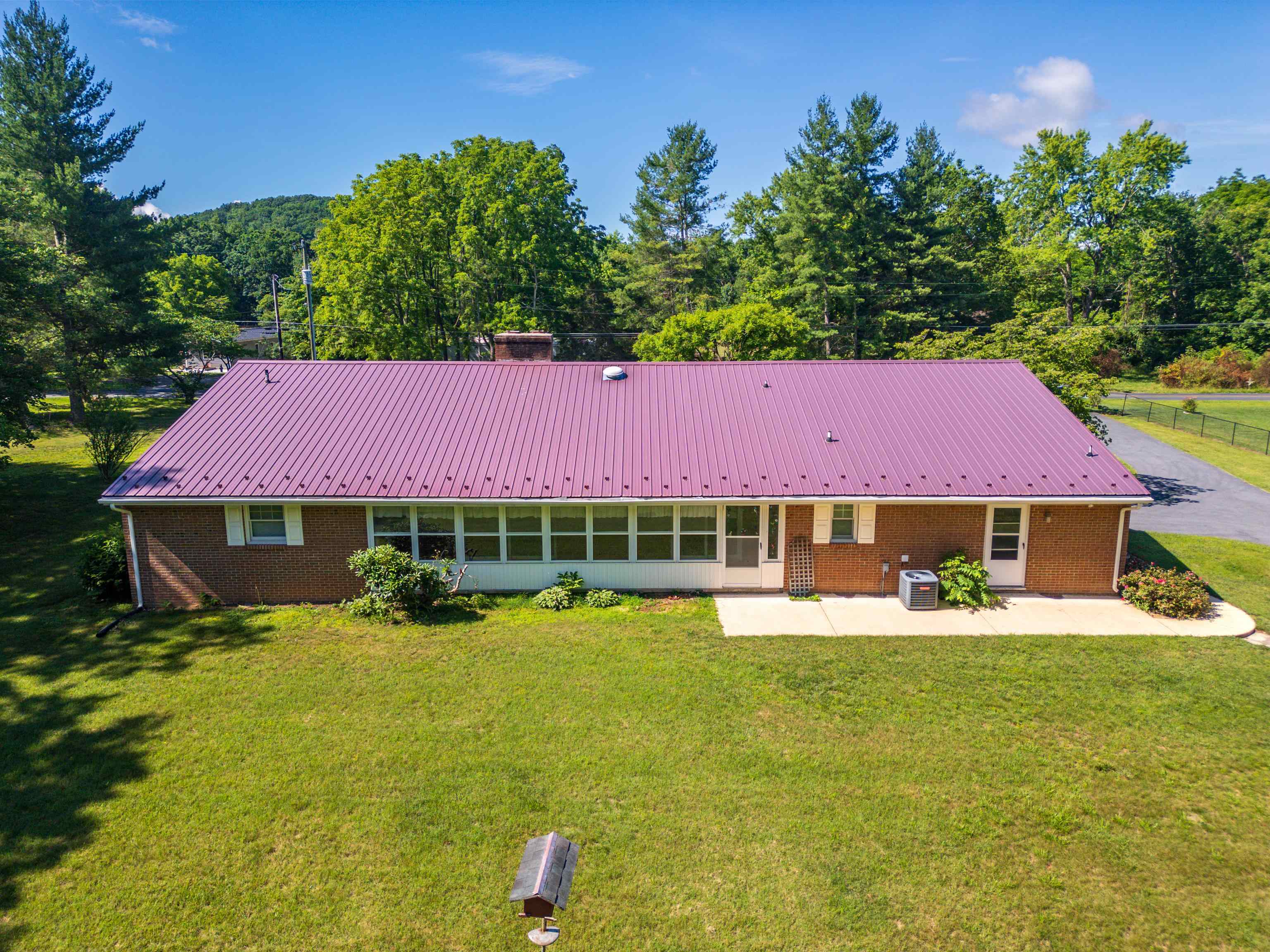 192 SANDY RIDGE RD, WAYNESBORO, Virginia 22801, 4 Bedrooms Bedrooms, ,3 BathroomsBathrooms,Residential,192 SANDY RIDGE RD,666026 MLS # 666026