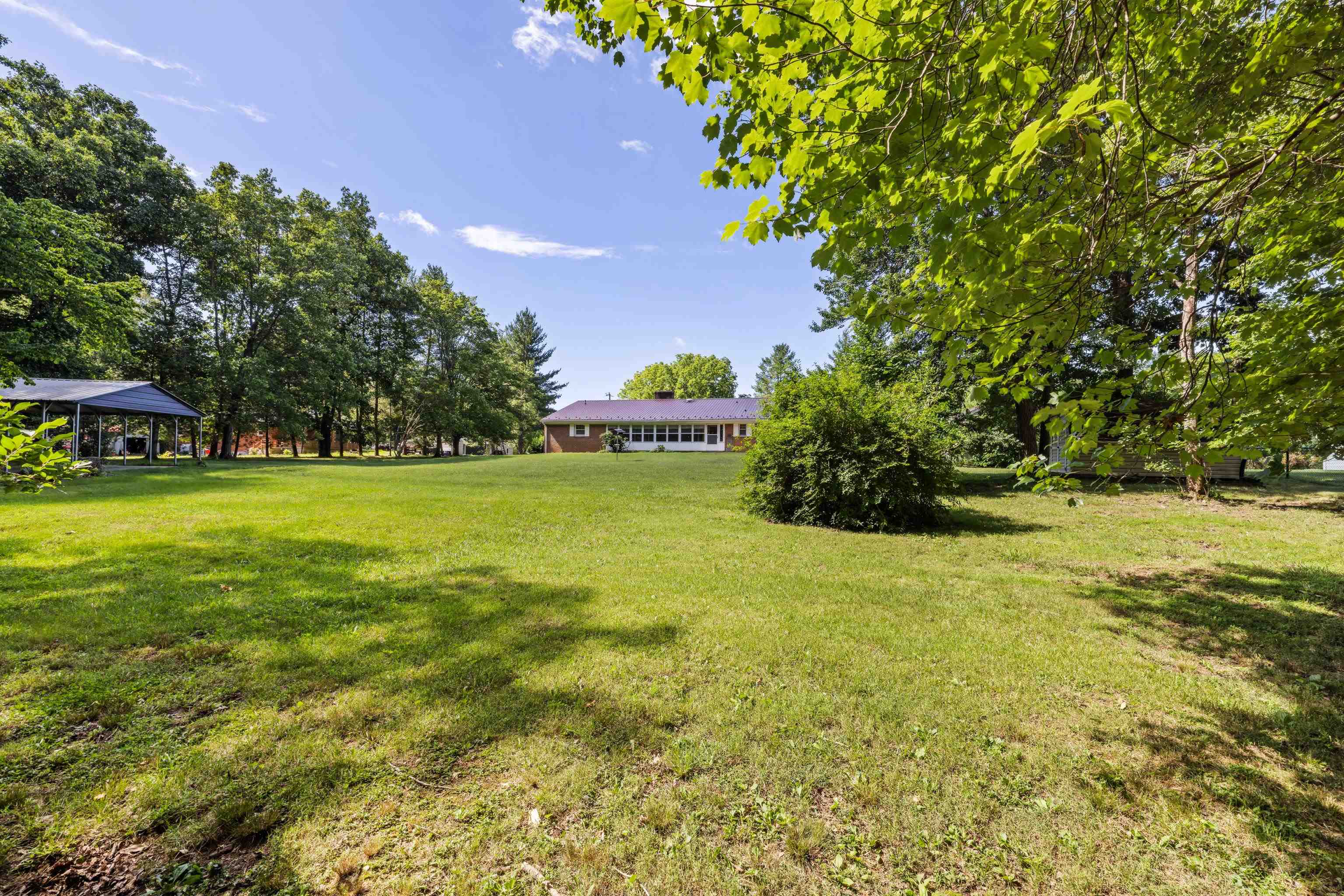 192 SANDY RIDGE RD, WAYNESBORO, Virginia 22801, 4 Bedrooms Bedrooms, ,3 BathroomsBathrooms,Residential,192 SANDY RIDGE RD,666026 MLS # 666026