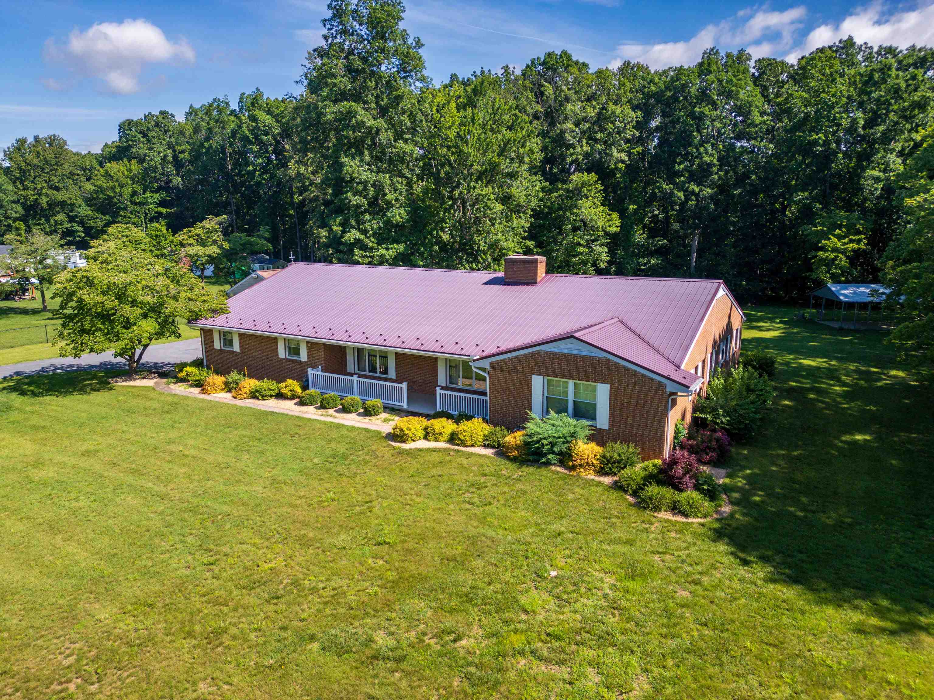 192 SANDY RIDGE RD, WAYNESBORO, Virginia 22801, 4 Bedrooms Bedrooms, ,3 BathroomsBathrooms,Residential,192 SANDY RIDGE RD,666026 MLS # 666026
